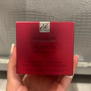 Estée Lauder Nutritious Super-Pomegranate 1.7 oz  Radiant Energy Moisture Creme